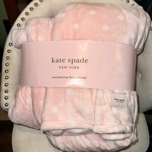 Kate Spade Oversized Pink Polka Dot King Fleece Designer Blanket Gift!